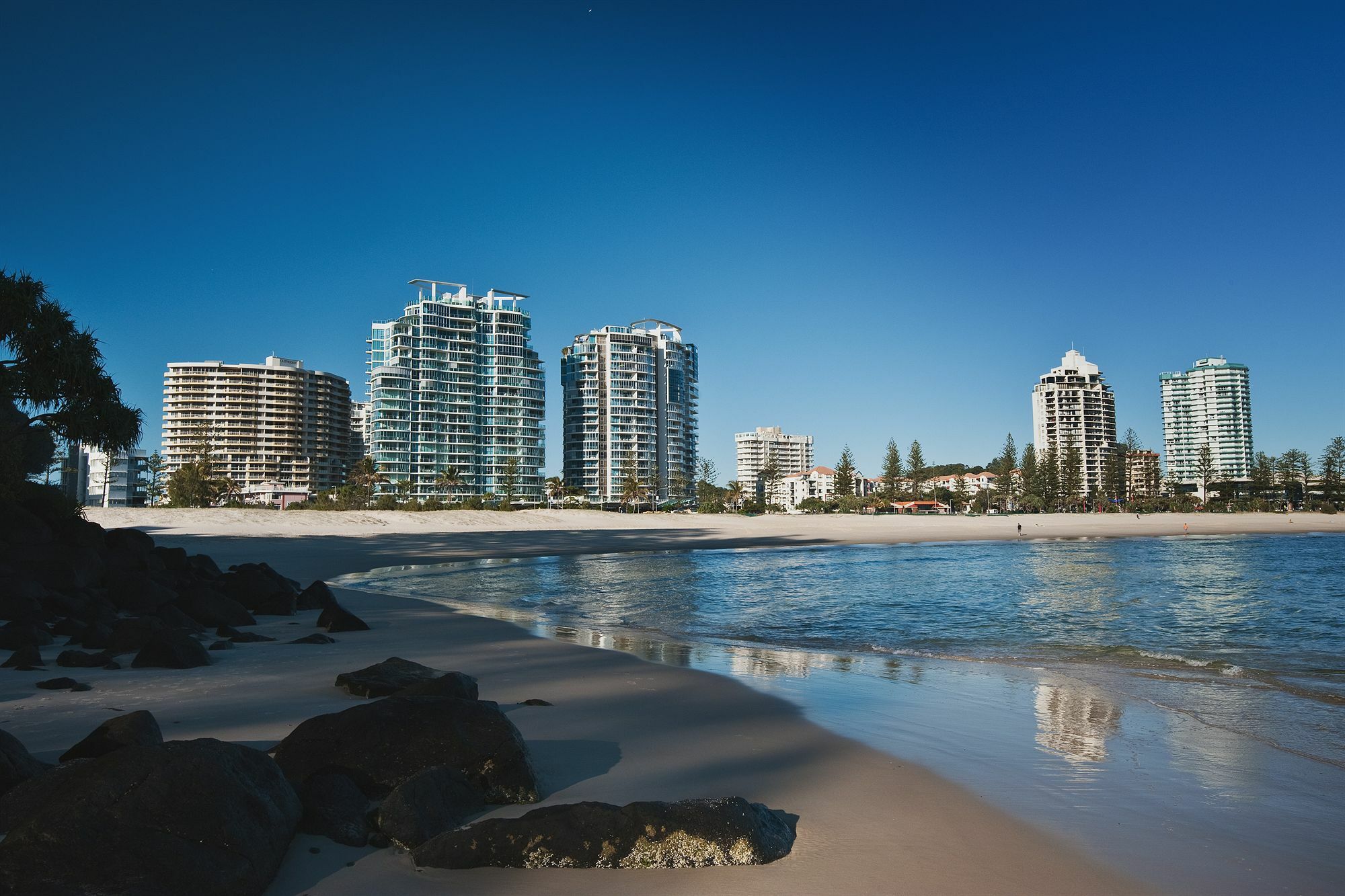 Reflections Tower Two Hotel Gold Coast Exterior photo